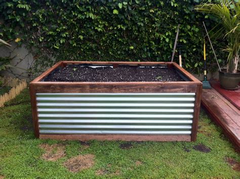 planter box with galvanized metal